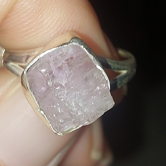 Raw Rose Quartz Gemstone Ring 925 Silver Size 7 - Picture 4 of 6